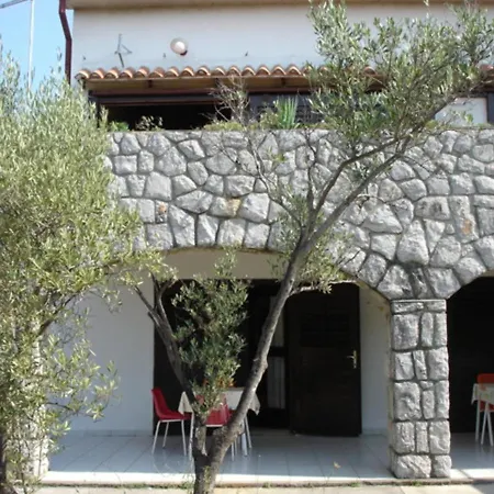 Appartamento Vjera *